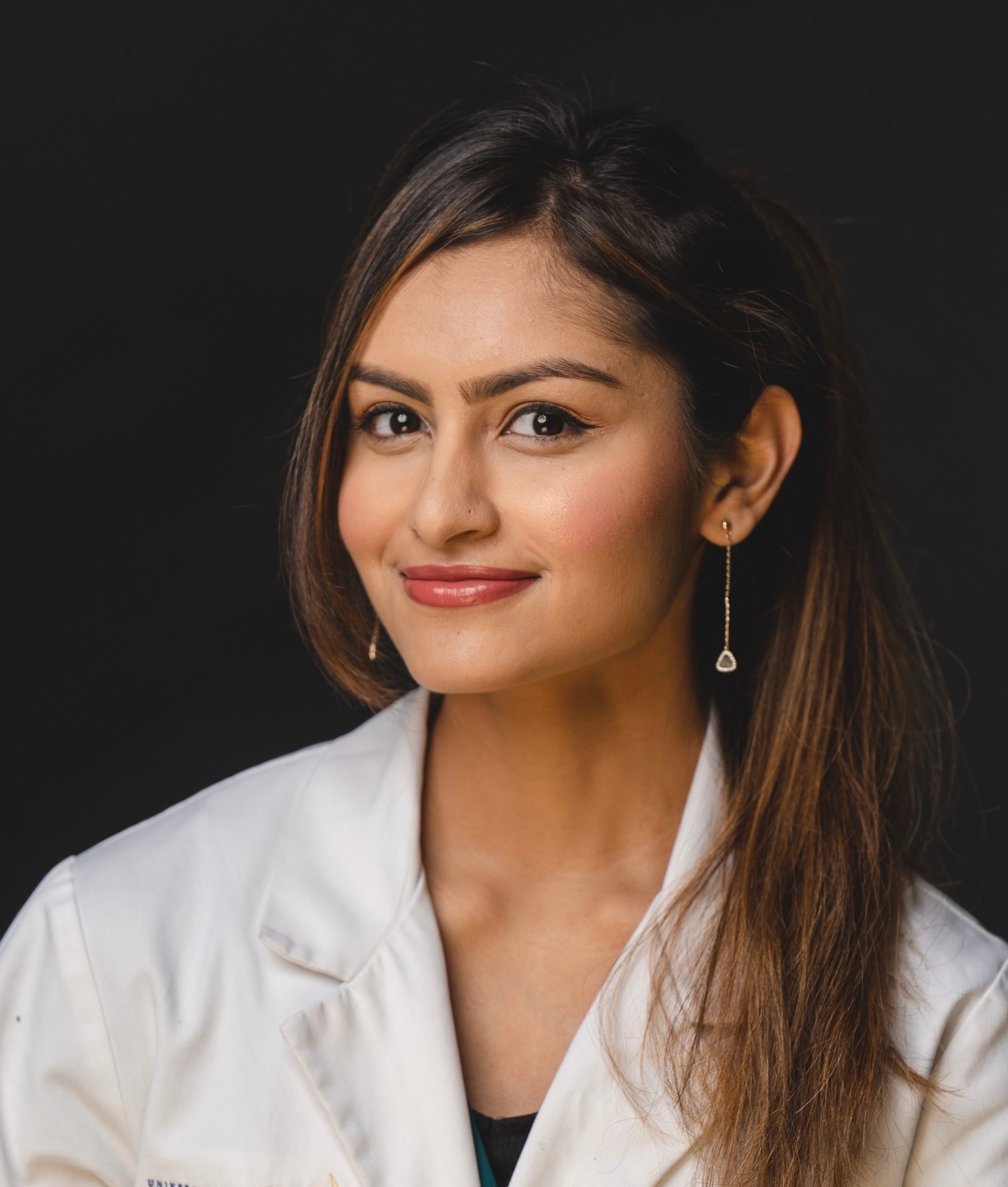 Portrait of Sayyada Maela Hyder, MD, fellowship-trained glaucoma specialist
